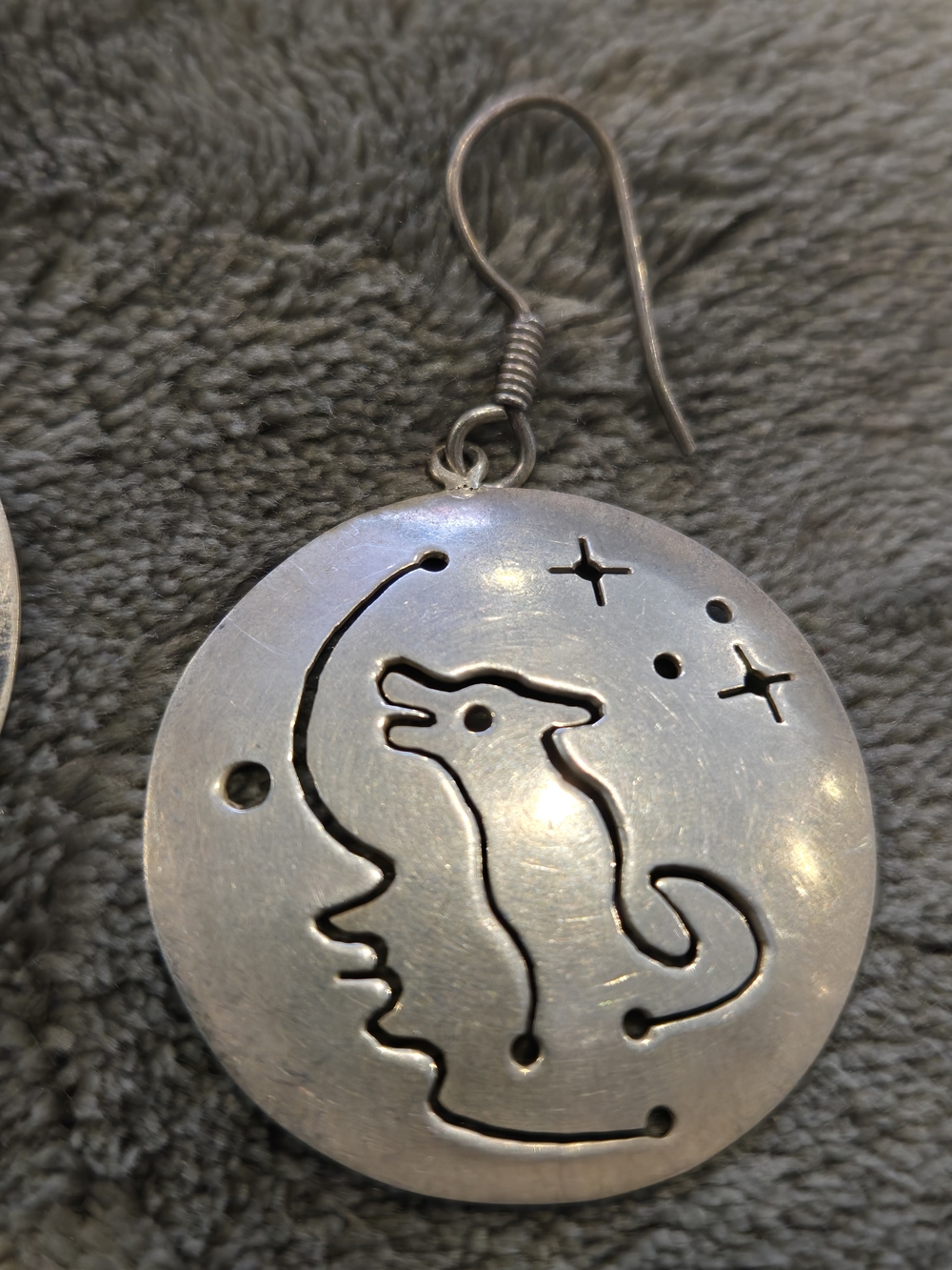 Sterling Silver 925 Wolf Moon & Stars Pierced Silhouette Dangle Earrings - Picture 3 of 8